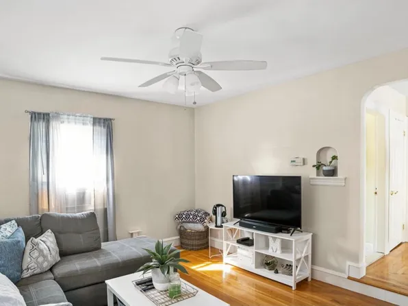 (undisclosed Address), Providence, RI 02908