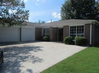 2501 Longmeadow Cir NW, Huntsville, AL 35810