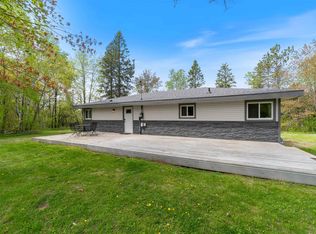 185 Wagon Rd, Esko, MN 55733