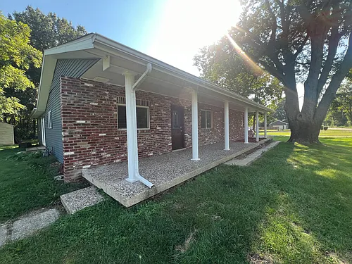 3611 W 250 N Photo 1