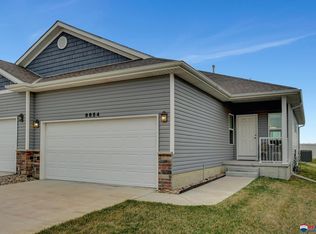 8654 Regent Dr, Lincoln, NE 68507