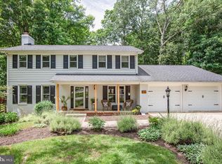 516 Winterberry Dr, Fredericksburg, VA 22405