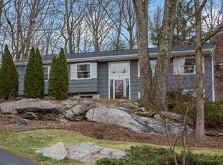 109 Fuller Rd, Briarcliff Manor, NY 10510