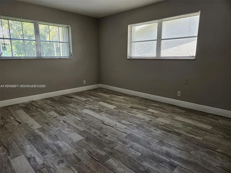 107 18th Ave S — Photo 13