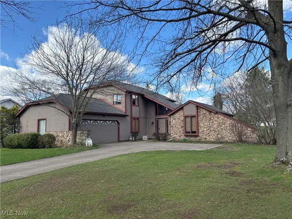 9191 Paulding St NW, Massillon, OH 44646