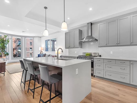 2nd image of 88 Lefferts Pl APT 2B