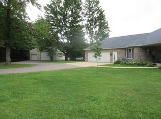 1200 Wilshire Dr, Stevens Point, WI 54482