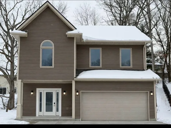 2594 Eastlawn St, Ypsilanti, MI 48197