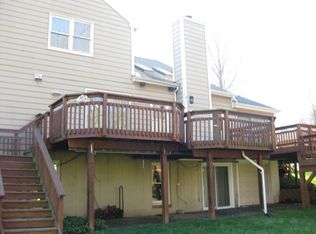 12200 Somersworth Dr, Silver Spring, MD 20902