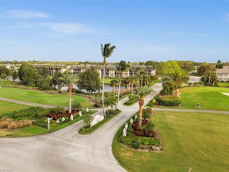 1530 Imperial Golf Course Blvd #321 — Photo 4
