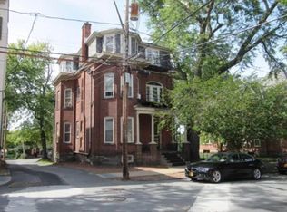 16 Washington Ave APT 2, Schenectady, NY 12305