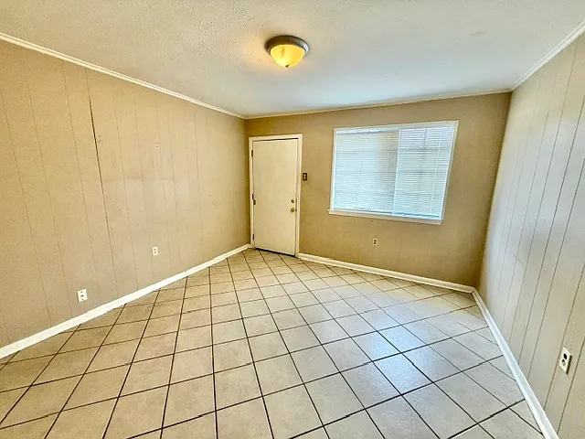 2 bed, 793 sqft, $1,095 — Photo 2