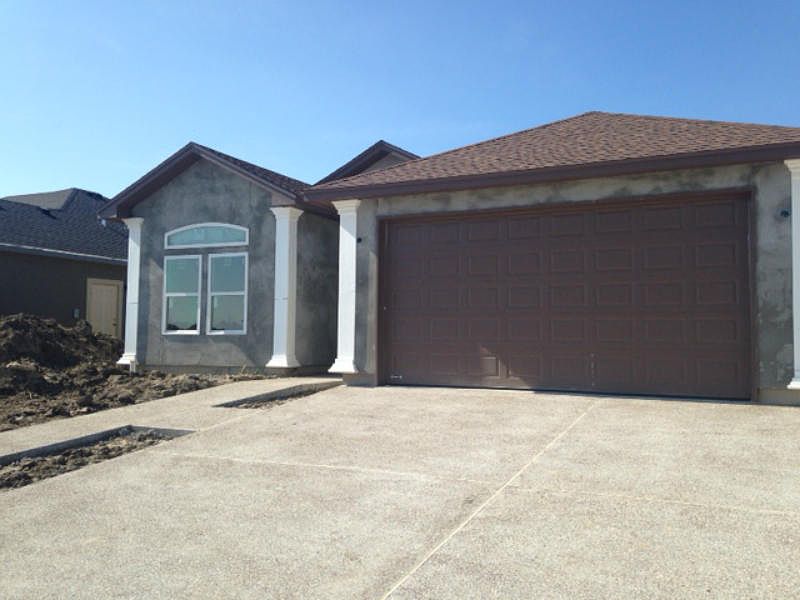 1st image of 2753 Jessie Jaye Dr