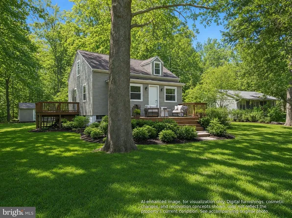 726 S Camden Ave, Fruitland, MD 21826