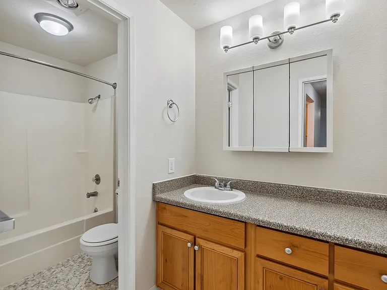 Experience comfort and style in this beautifully designed bathroom. Experience comfort and style in this beautifully designed bathroom.