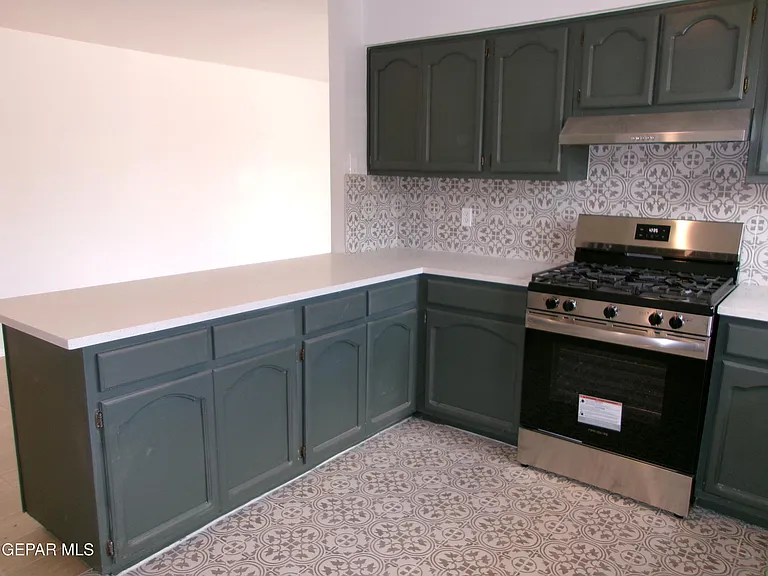 5649 Cory Dr #B — Photo 3