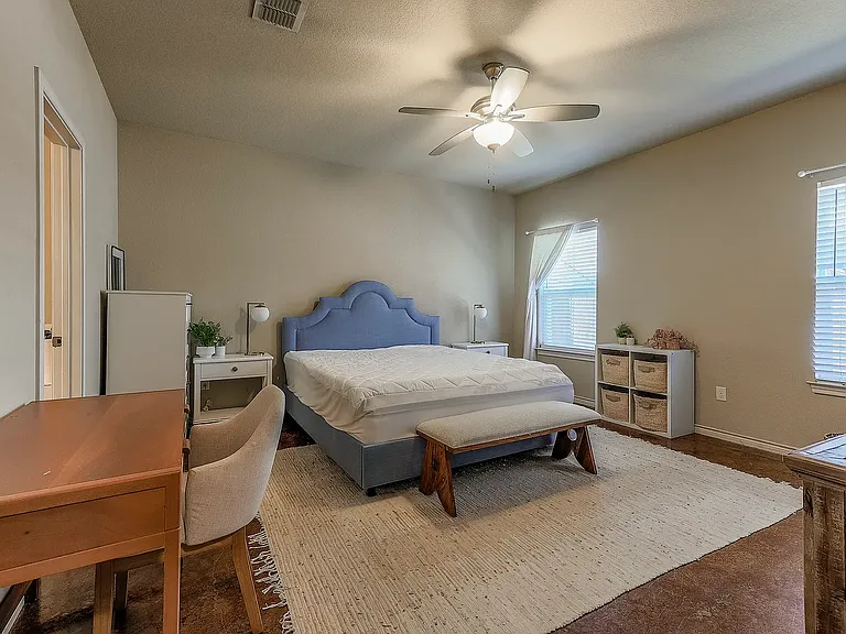 3144 Sandage Ave — Photo 10