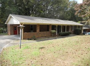 2065 Oak Rd, Snellville, GA 30078