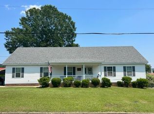 328 3rd St NW, Carbon Hill, AL 35549