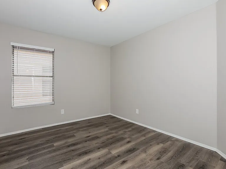 1101 E Desert Rose Trl — Photo 17