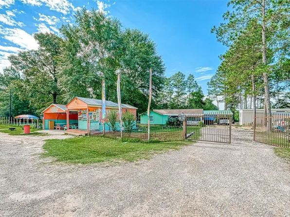 590 Devin Rd, Cleveland, TX 77328