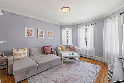 451 E 7th St #2 Photo 1