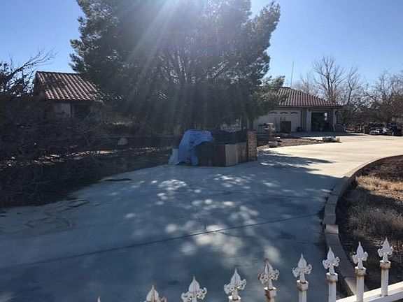 3rd image of 6584 Cypress Ave