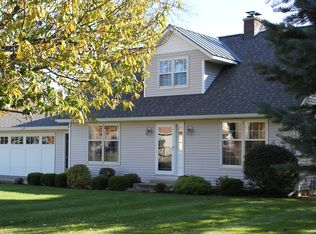 2230 Arapahoe Rd, Holland, MI 49424