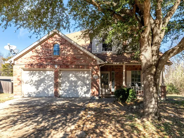 4921 Kingfisher Ln, Mesquite, TX 75181