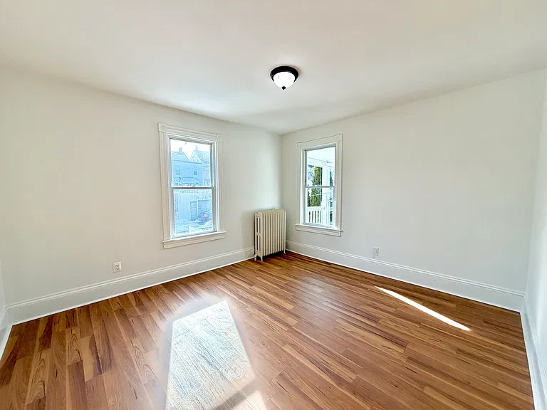 122 Summit Ave #2 — Photo 9