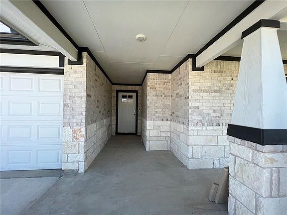 2nd image of 116 Krause Springs Dr