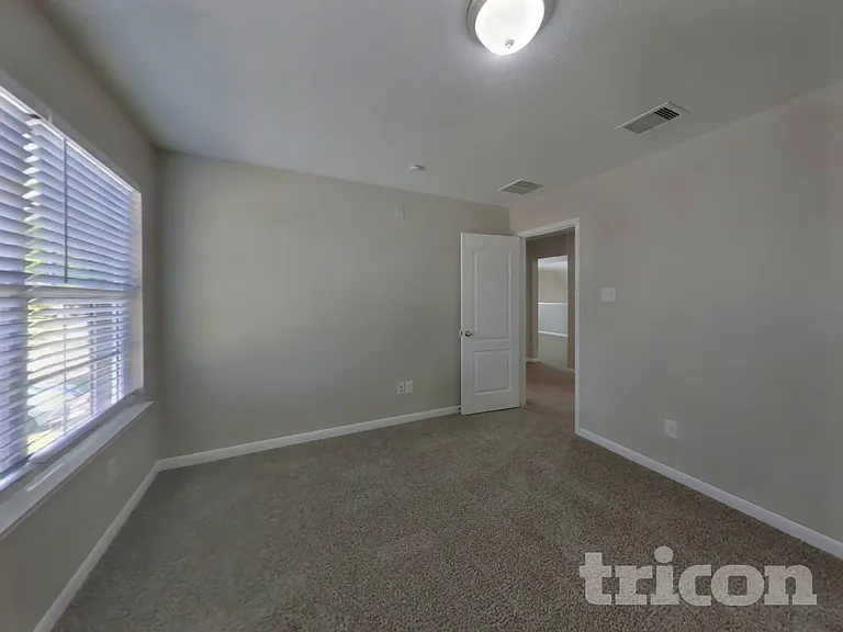 6106 Carver Pines Dr — Photo 11