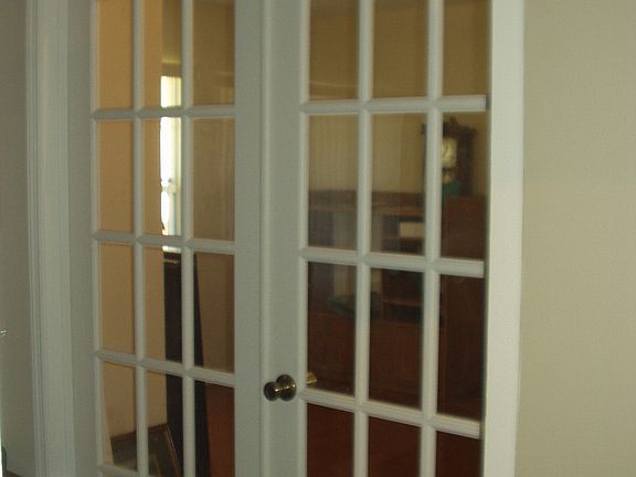 2nd image of 4450 SW Attlee St