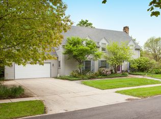 529 Park Ave, Dekalb, IL 60115