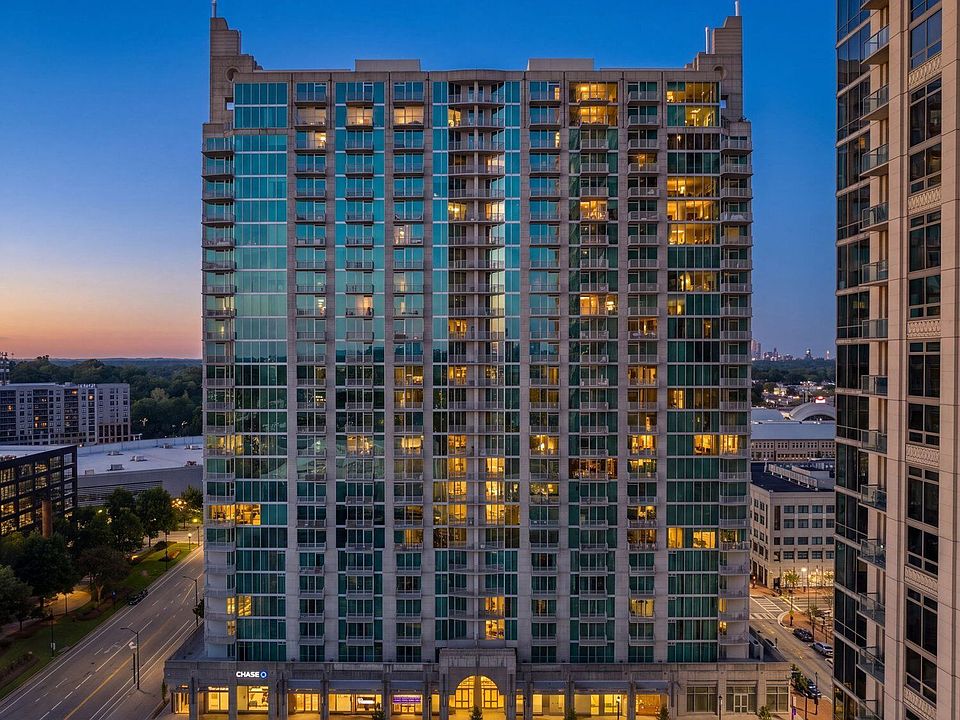 1st image of 361 17th St #1120