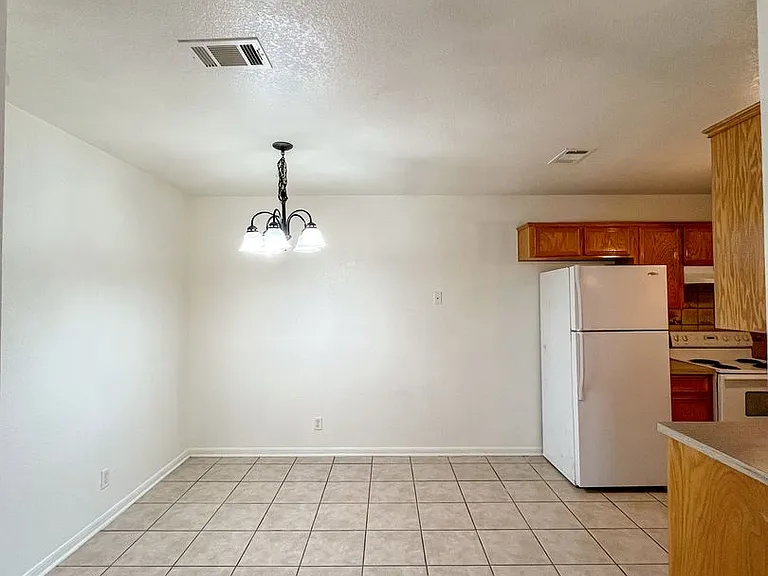 2603 Edgefield St — Photo 7