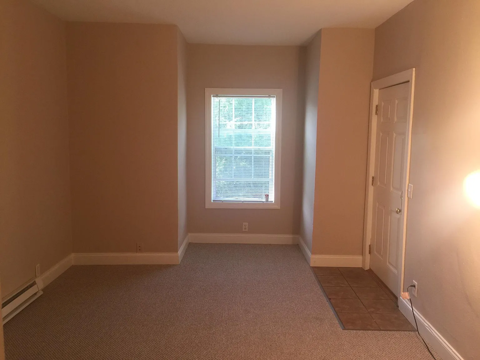 2 bed, 550 sqft, $1,150 — Photo 2