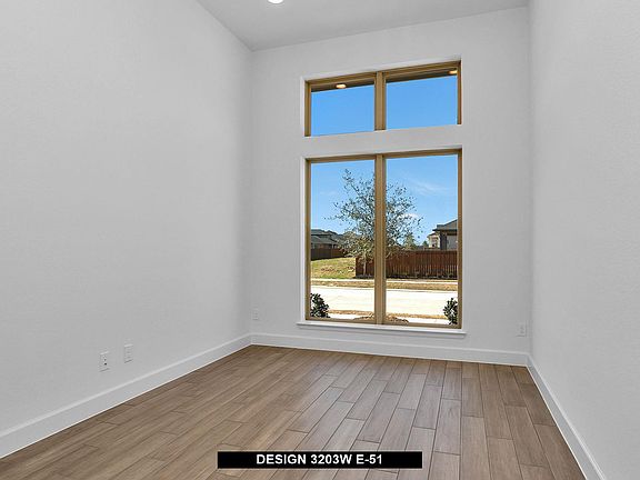 5th image of 7211 Bayberry Dr