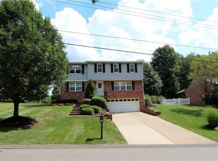 8649 Breezewood Dr, Pittsburgh, PA