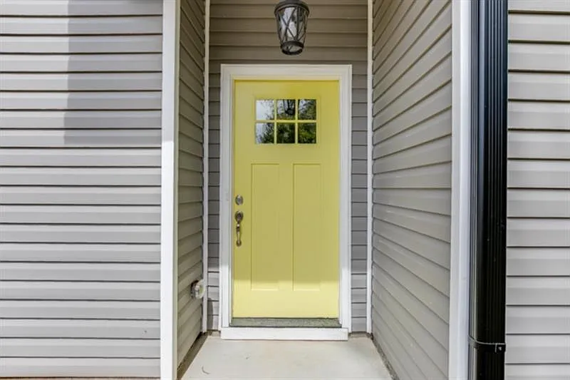 4 bed, 3.5 bath, 2123 sqft, $4,250 — Photo 4