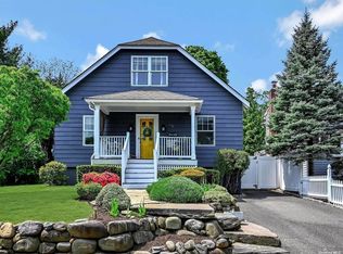 45 Hemlock Ave, Huntington, NY 11743