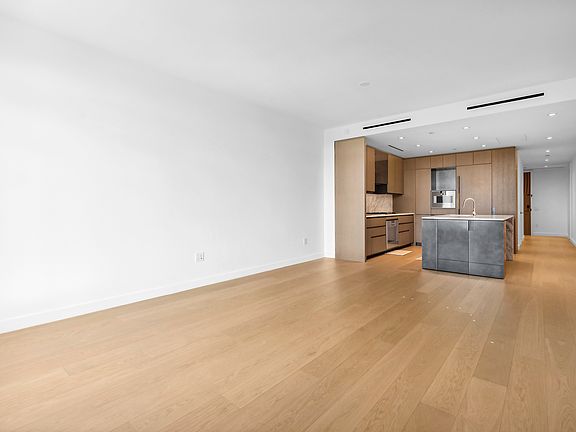 3rd image of 555 W 22nd St #6FW