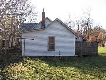 2nd image of 1145 Enos Ave