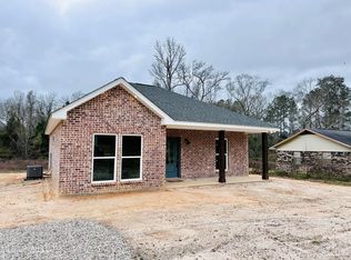 1228 S South Gandy St, Poplarville, MS 39470
