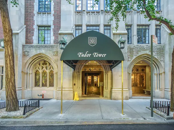 25 Tudor City Place image 1 of 14