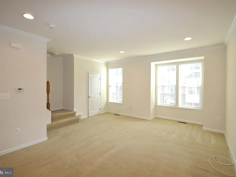 42618 Drazenovich Epoch Ter — Photo 22
