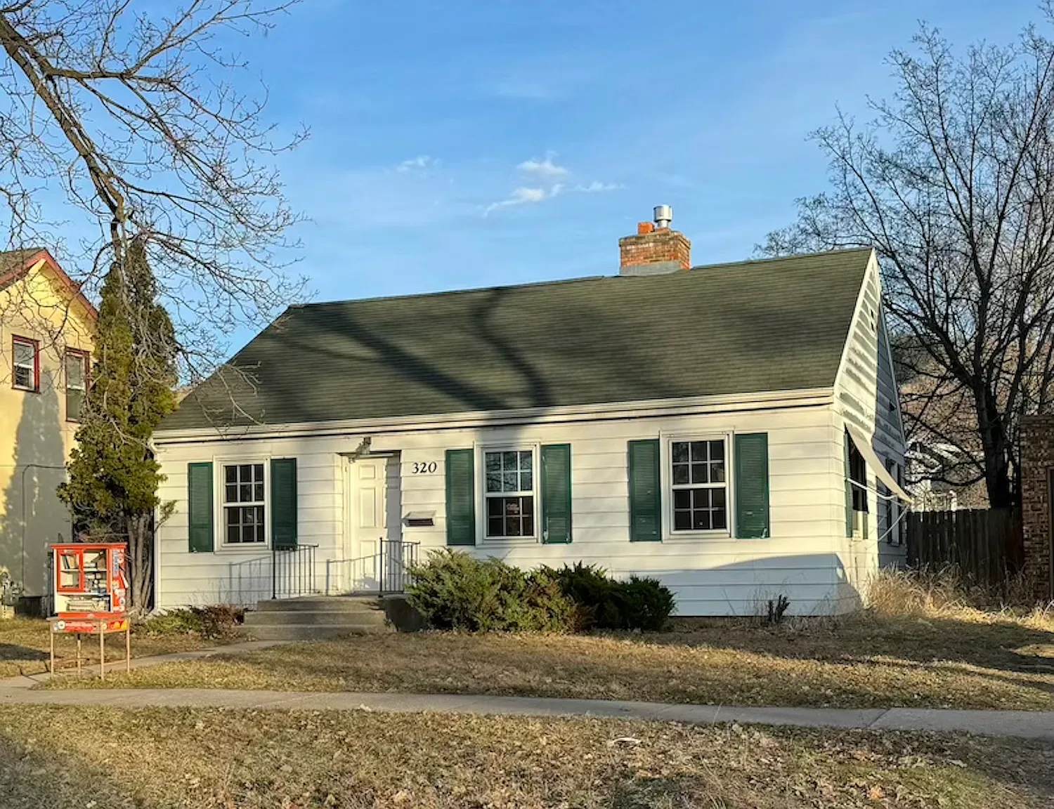 4 bed, 1600 sqft, $2,450 — Photo 1