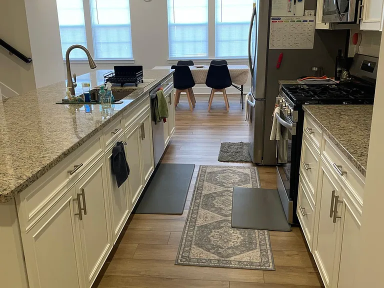 1235 Greylock Ln — Photo 17