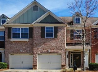1702 Lexington Dr, Roswell, GA 30075