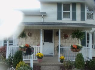 258 East Rd, Belford, NJ 07718